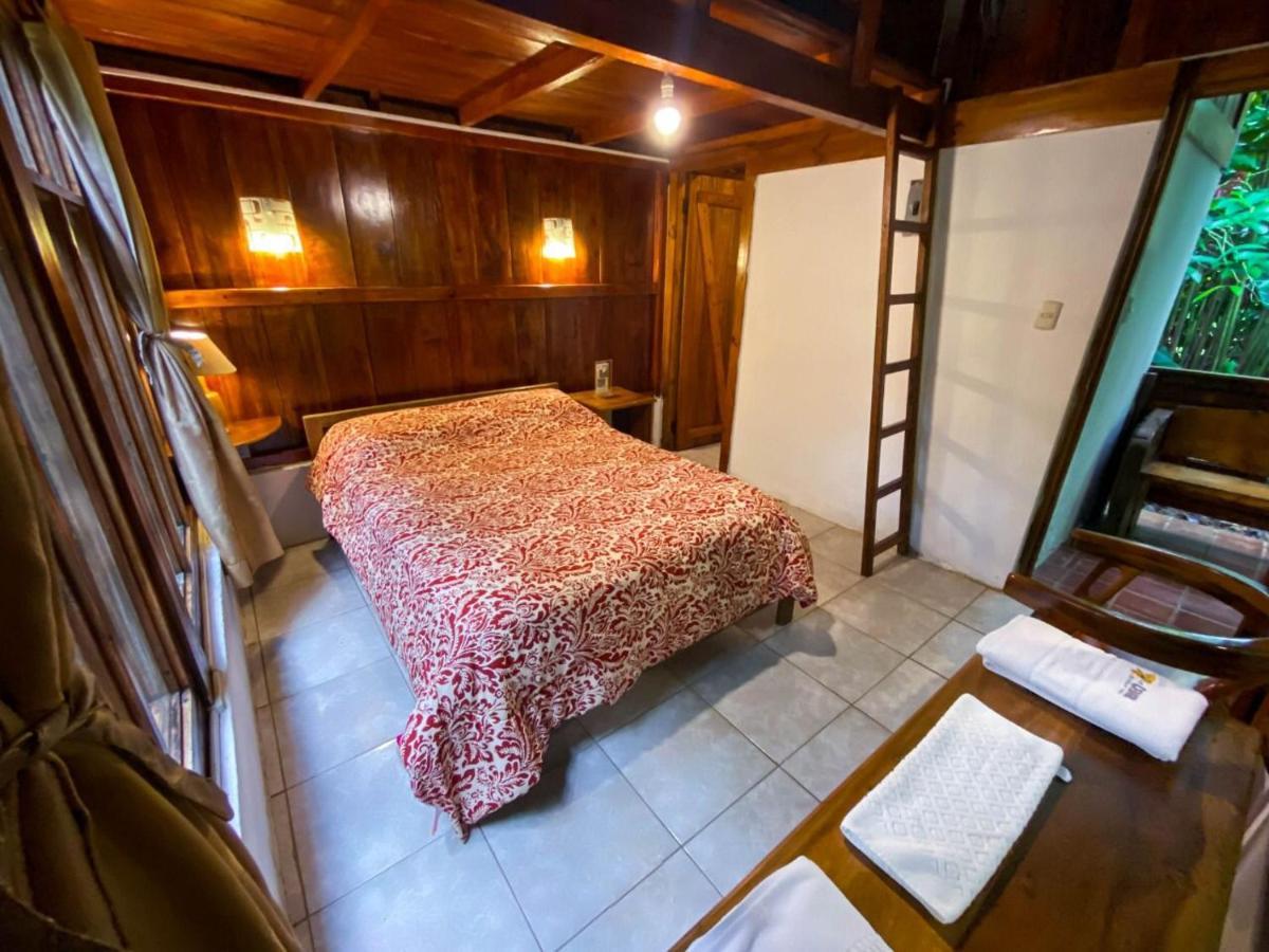 Hosteria Los Cedros De 민도 외부 사진