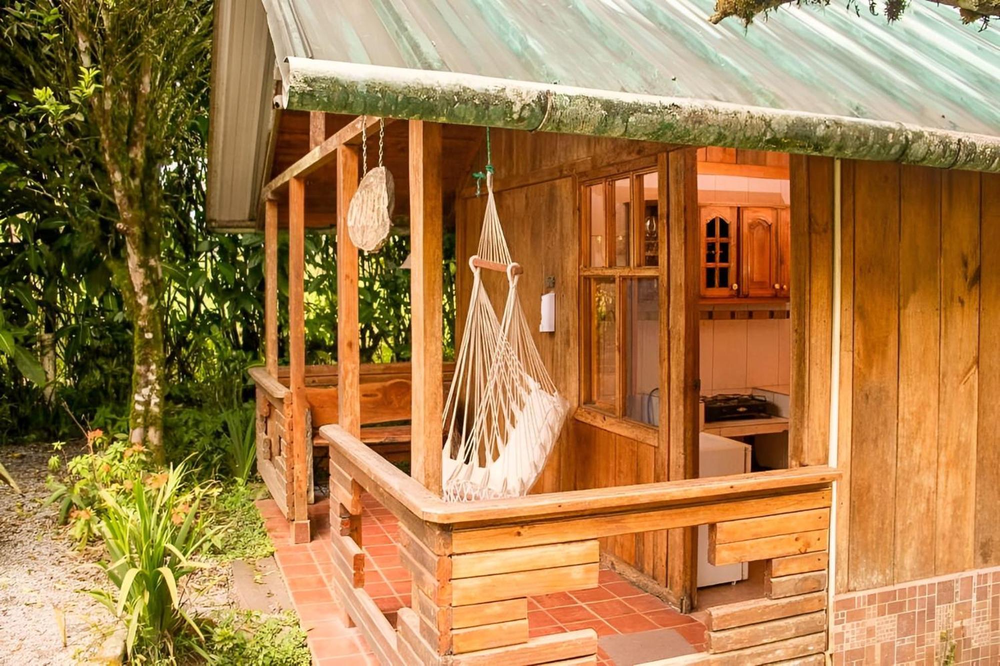 Hosteria Los Cedros De 민도 외부 사진